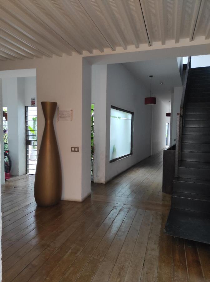 Habitacion Y Bano En Planta Independiente En Centro De Sevilla Zewnętrze zdjęcie